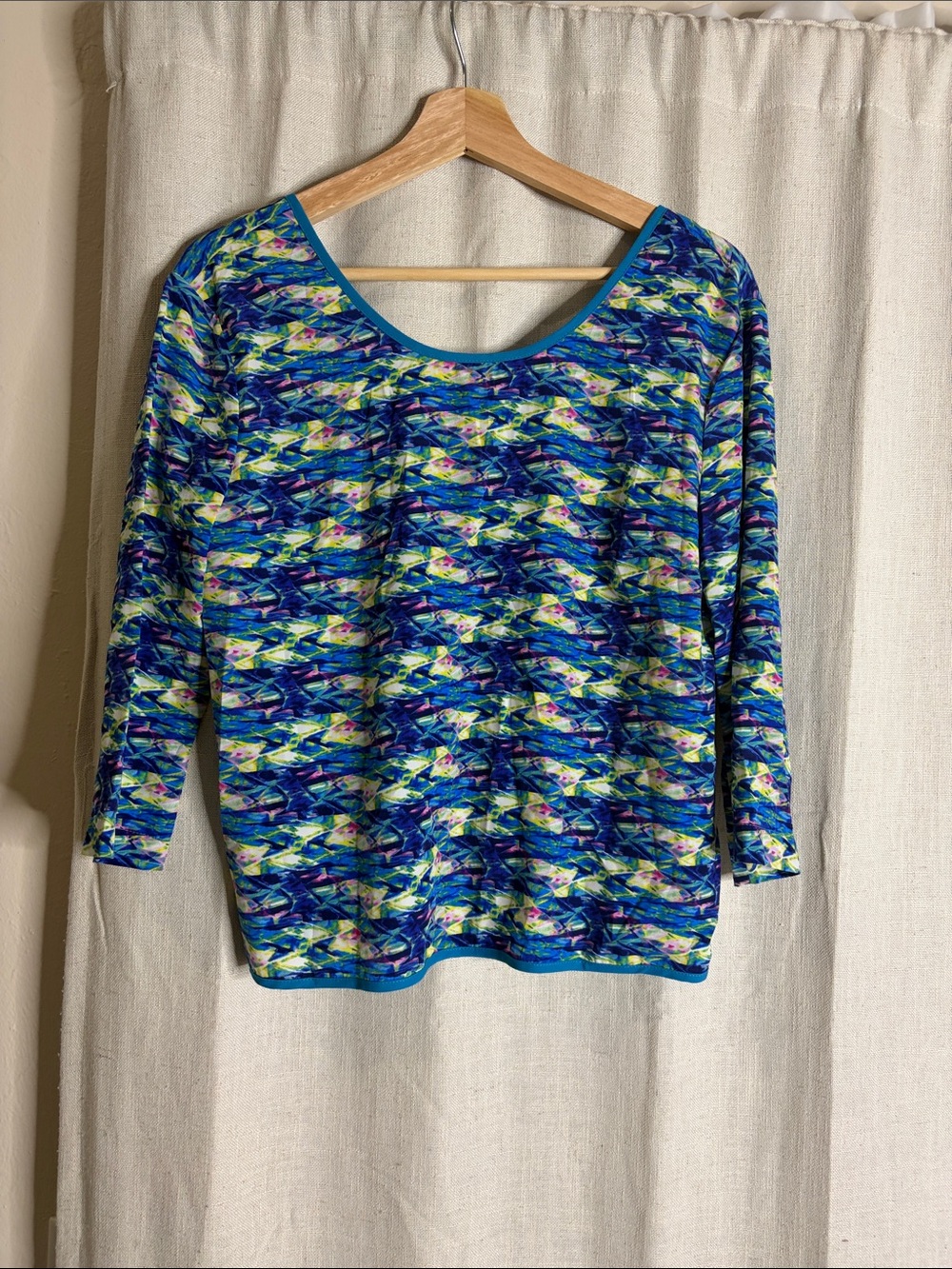 Blue Patterned Women's Scoop Neck Top